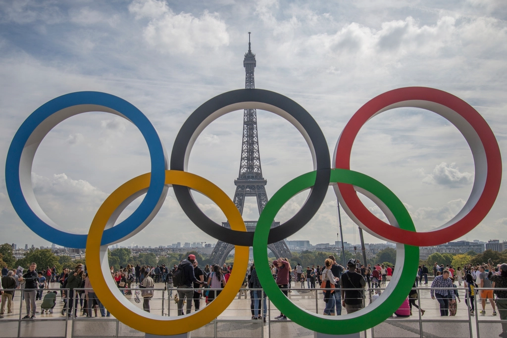 Paris Olympics 2024 : ಮನು ಭಾಕರ್ ಫೈನಲ್ ಗೆ ಪ್ರವೇಶ,ಭಾರತ ಗೆಲ್ಲಬಹುದೇ ಮೊದಲ ಪದಕ…?